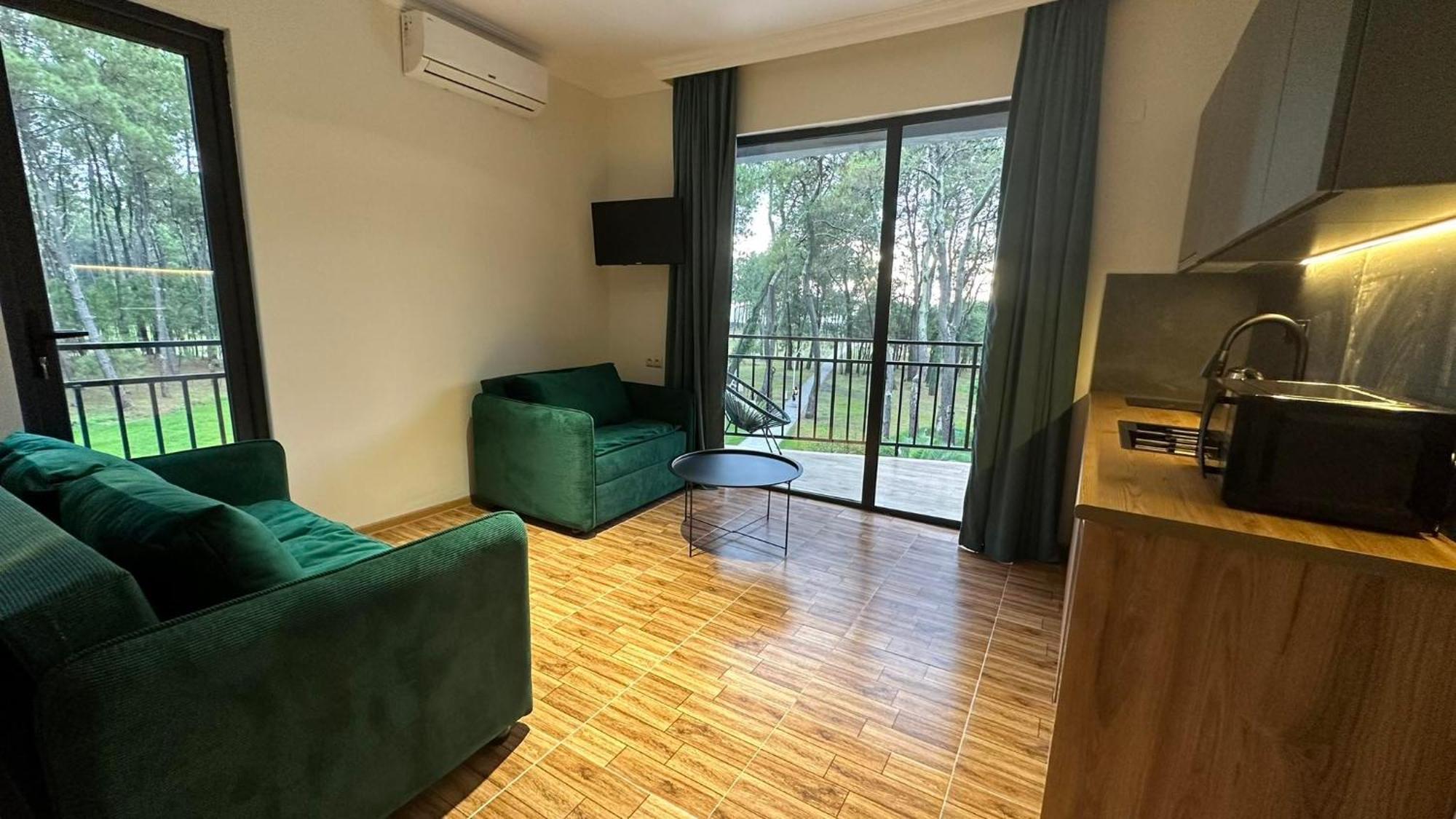 Iveria Elli Hotel Шекветили Экстерьер фото