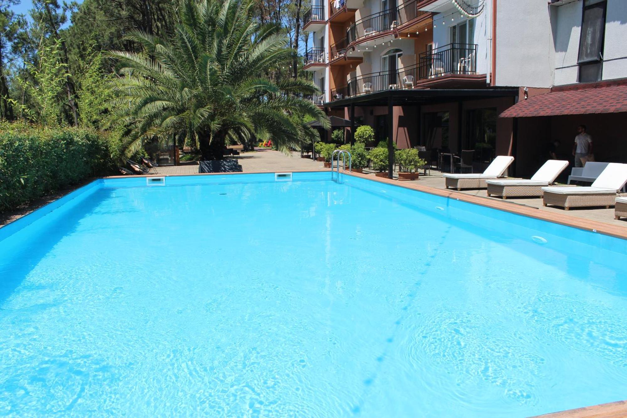 Iveria Elli Hotel Шекветили Экстерьер фото