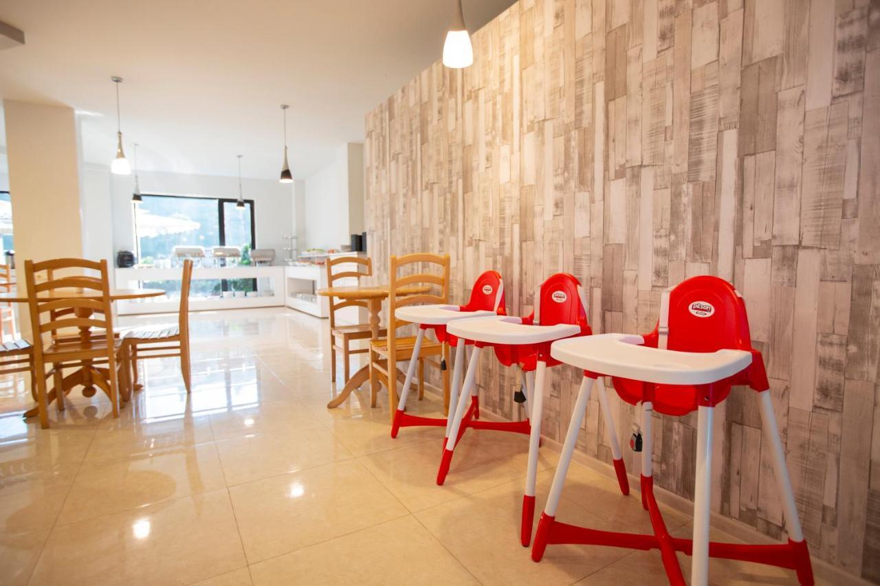Iveria Elli Hotel Шекветили Экстерьер фото